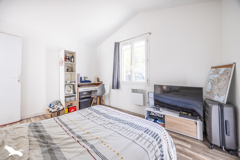 Vente Maison LA DEVISE - 7 pièces -136 m² - (17700)