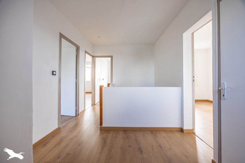 Vente Maison SURGERES - 7 pièces -123 m² - (17700)
