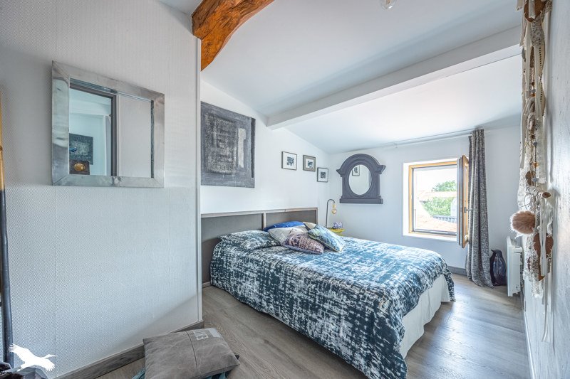 Vente Maison ST PIERRE LA NOUE - 8 pièces -155 m² - (17700)
