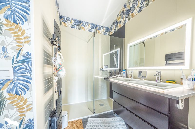 Vente Maison ST PIERRE LA NOUE - 8 pièces -155 m² - (17700)