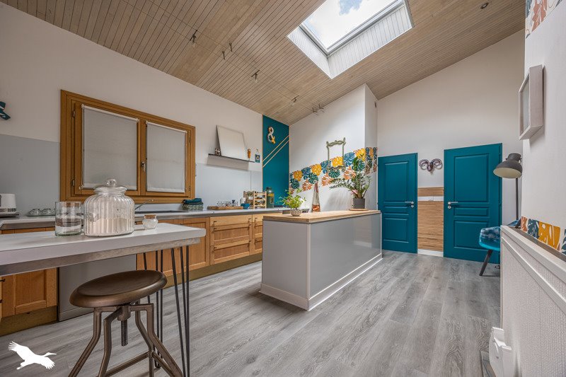Vente Maison ST PIERRE LA NOUE - 8 pièces -155 m² - (17700)