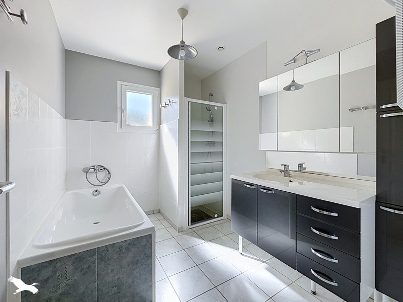 Vente Maison ST MARD - 5 pièces -93 m² - (17700)