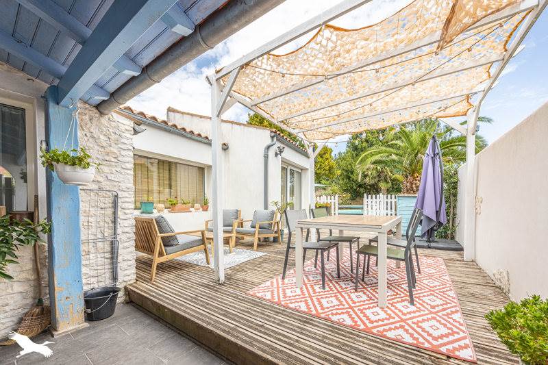 Vente Maison Saint-Pierre-La-Noue - 4 pièces -93 m² - (17700)