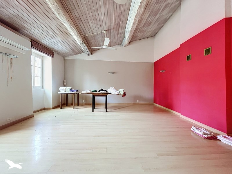 Vente Maison Surgères - 8 pièces -135 m² - (17700)