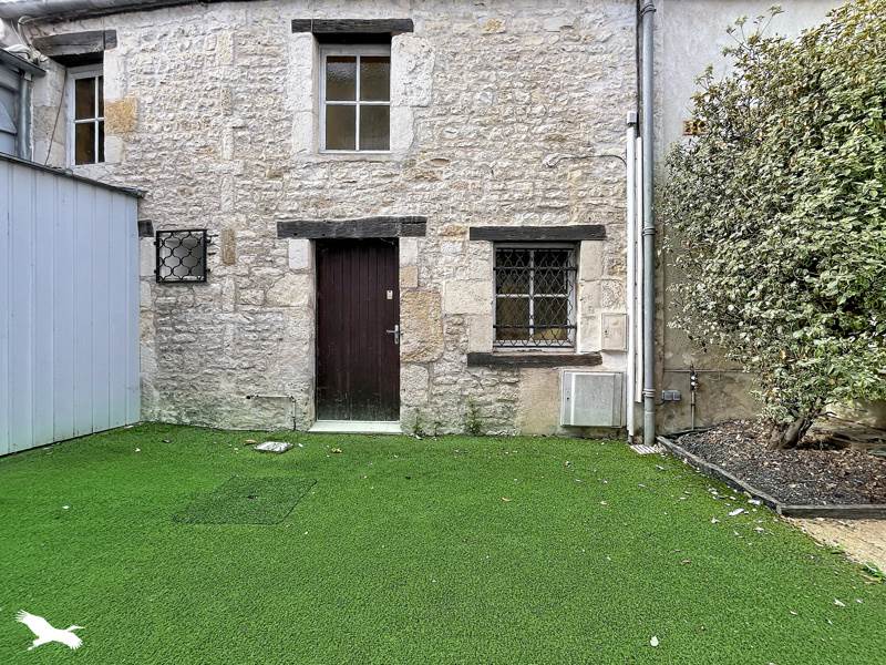 Vente Maison SURGERES 17700 8 pièces - 135 m²