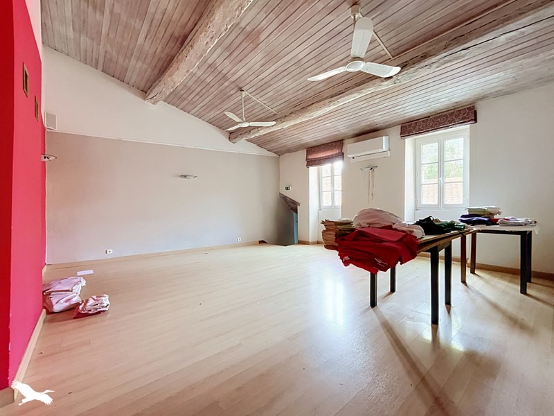 Vente Maison Surgères - 8 pièces -135 m² - (17700)