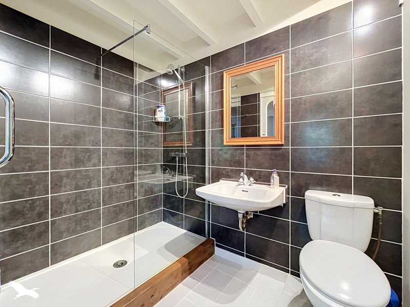 Vente Maison Marsais - 12 pièces -384 m² - (17700)
