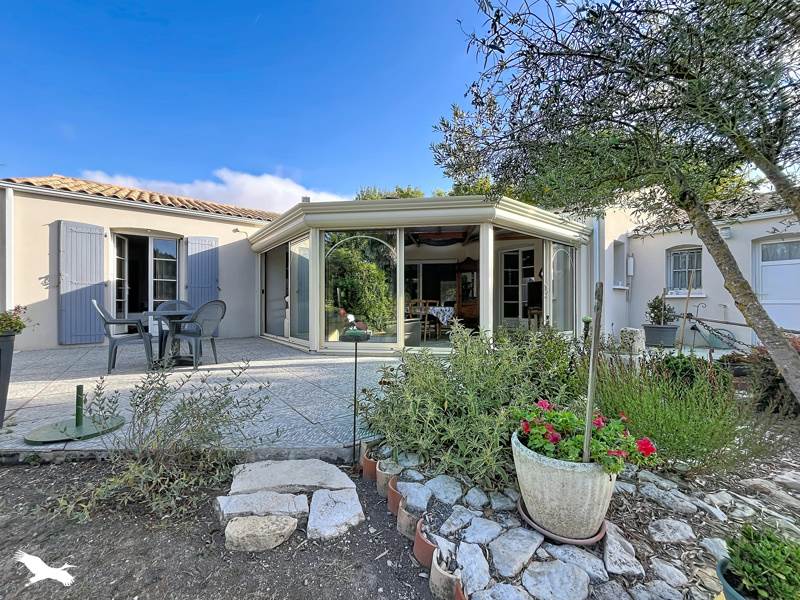 Vente Maison SURGERES 17700 6 pièces - 146 m²