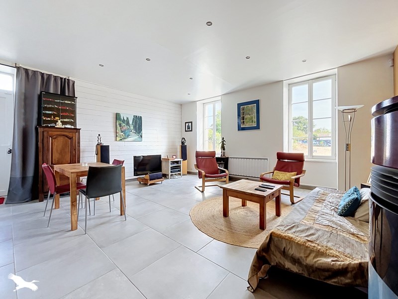 Vente Maison ST PIERRE LA NOUE 17700 7 pièces - 170 m²