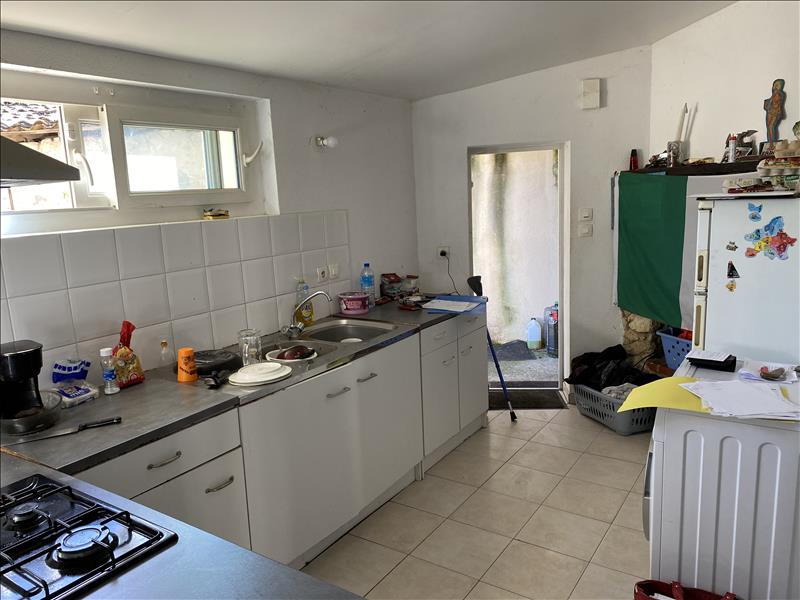Vente Immeuble ST MARTIN DU BOIS - -  300 m² - (33910)