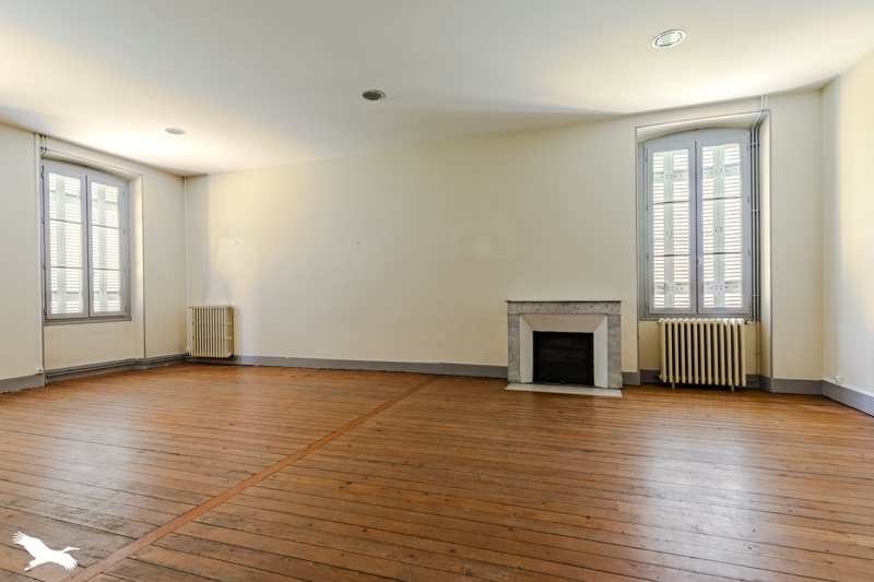 Vente Château ST DENIS DE PILE - 30 pièces -650 m² - (33910)