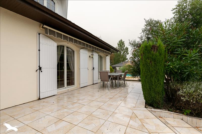 Vente Maison ST DENIS DE PILE - 5 pièces -158 m² - (33910)
