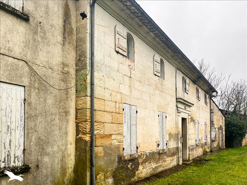 Vente Maison ST DENIS DE PILE - 6 pièces -205 m² - (33910)