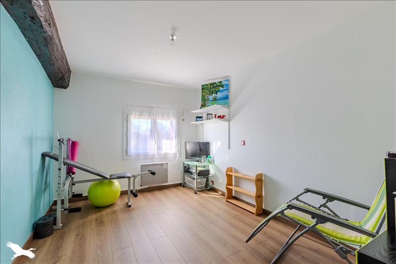 Vente Maison ST DENIS DE PILE - 7 pièces -167 m² - (33910)