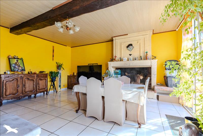 Vente Maison ST DENIS DE PILE - 7 pièces -167 m² - (33910)