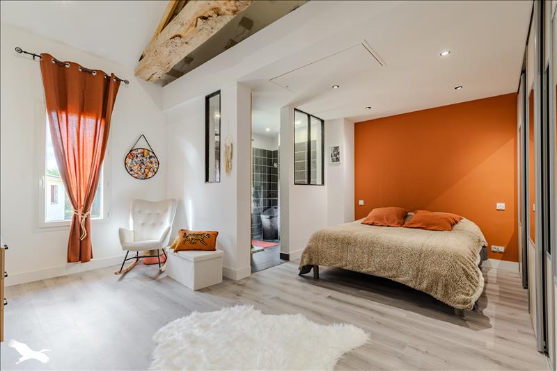 Vente Maison ST DENIS DE PILE - 4 pièces -150 m² - (33910)