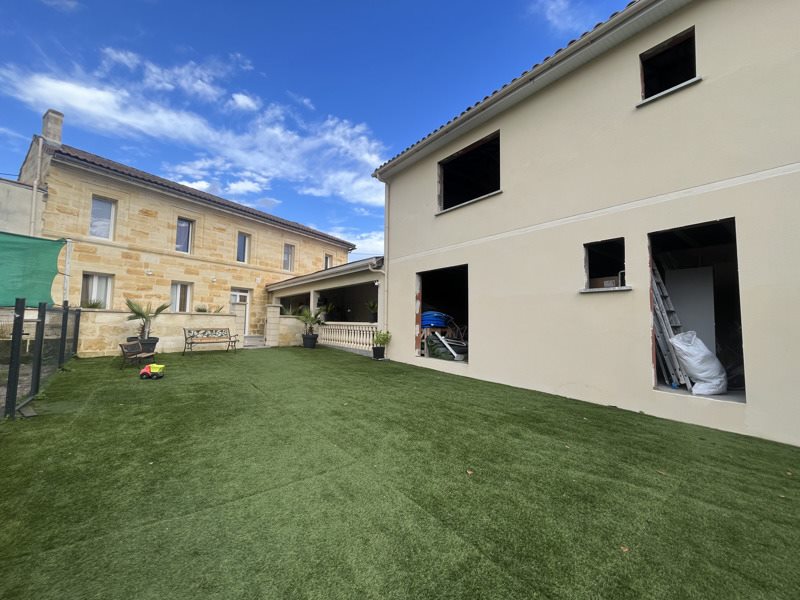Vente Maison ST DENIS DE PILE - 4 pièces -150 m² - (33910)