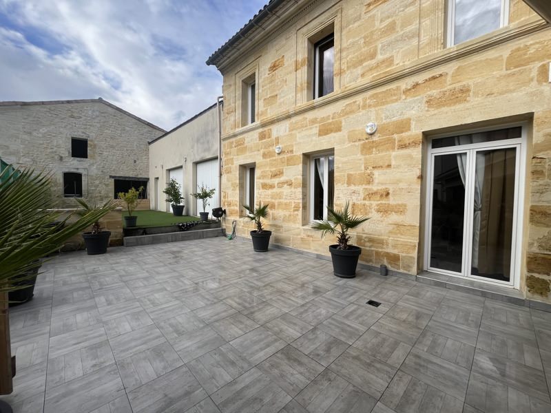 Vente Maison ST DENIS DE PILE - 4 pièces -150 m² - (33910)