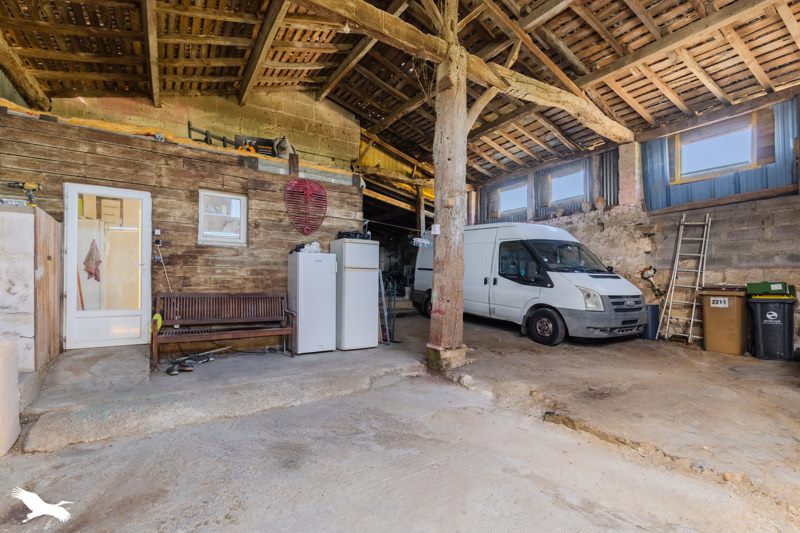 Vente Maison SAVIGNAC DE L ISLE - 7 pièces -184 m² - (33910)