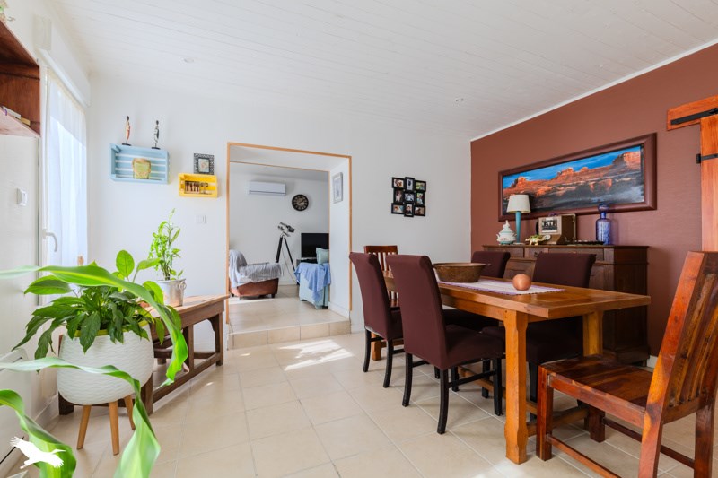 Vente Maison SAVIGNAC DE L ISLE - 7 pièces -184 m² - (33910)