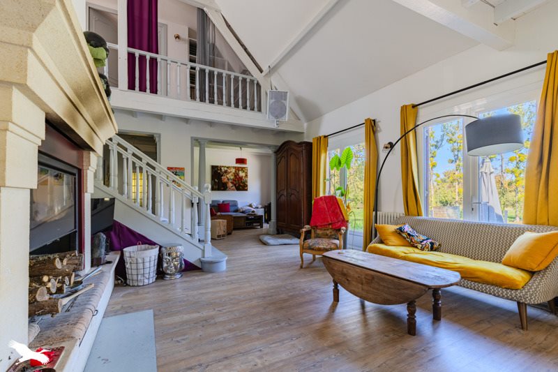 Vente Maison GALGON 33133 10 pièces - 256 m²