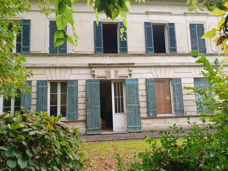 Vente Maison ST DENIS DE PILE - 6 pièces -222 m² - (33910)