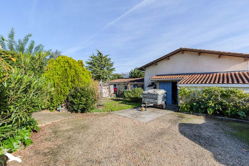 Vente Maison ST DENIS DE PILE - 3 pièces -146,7 m² - (33910)