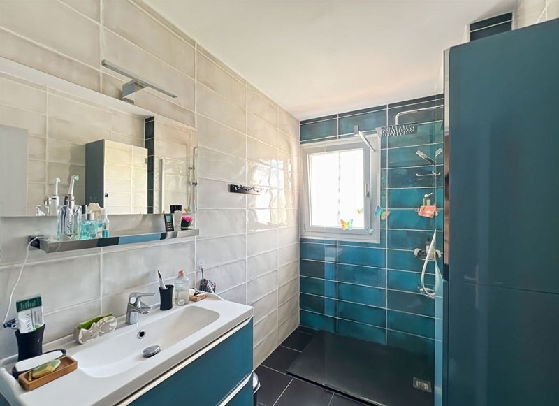 Vente Maison ST DENIS DE PILE - 4 pièces -97 m² - (33910)