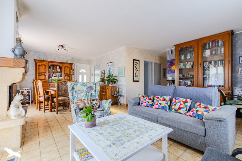Vente Maison ST DENIS DE PILE - 4 pièces -97 m² - (33910)