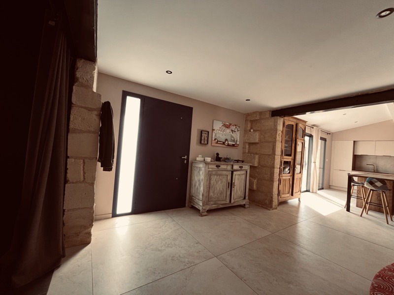 Vente Maison Saint-Denis-de-Pile - 8 pièces -207 m² - (33910)