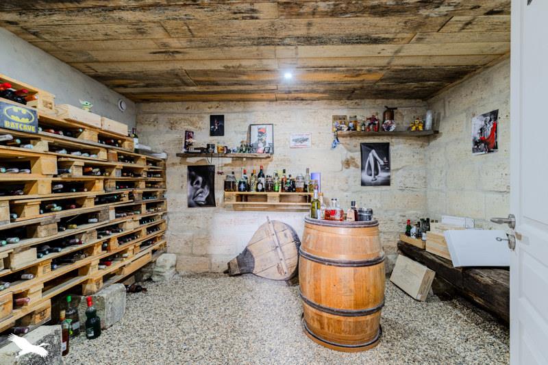 Vente Maison ST DENIS DE PILE - 8 pièces -207 m² - (33910)
