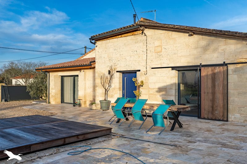 Vente Maison ST DENIS DE PILE - 8 pièces -207 m² - (33910)