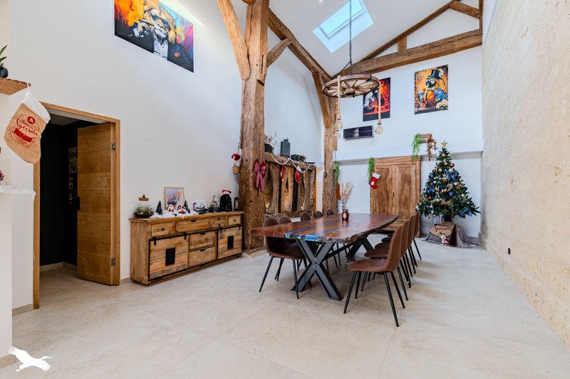 Vente Maison ST DENIS DE PILE - 8 pièces -207 m² - (33910)