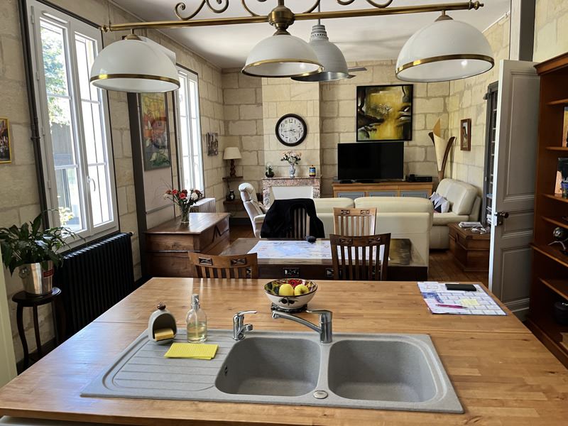 Vente Maison ST DENIS DE PILE - 5 pièces -169,1 m² - (33910)