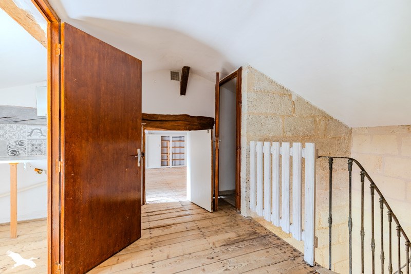 Vente Maison LUSSAC - 5 pièces -187,4 m² - (33570)