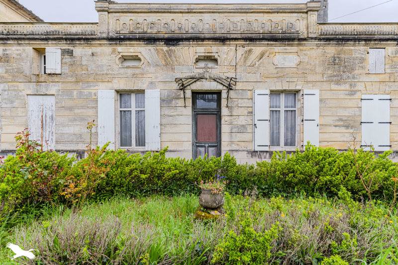 Vente Maison ST DENIS DE PILE - 9 pièces -320 m² - (33910)