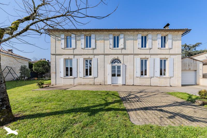 Vente Maison GALGON - 9 pièces -283 m² - (33133)