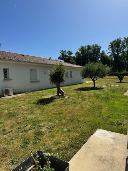 Maison 5 pièces 147 m² · à Saint-Denis-de-Pile · 147 m² · 364 000 €