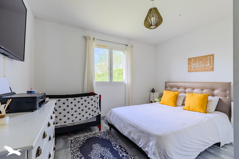 Vente Maison ST DENIS DE PILE - 6 pièces -137 m² - (33910)