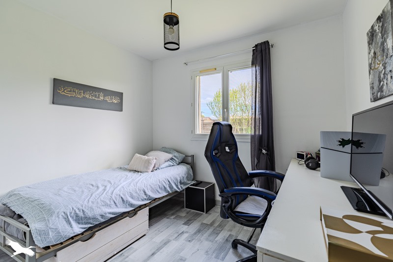Vente Maison Saint-Denis-de-Pile - 6 pièces -137 m² - (33910)