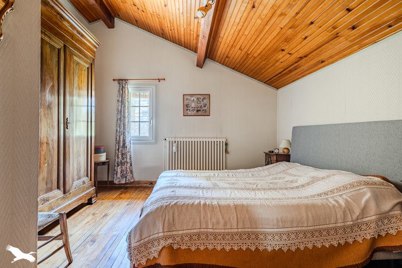 Vente Maison ST DENIS DE PILE - 5 pièces -154 m² - (33910)