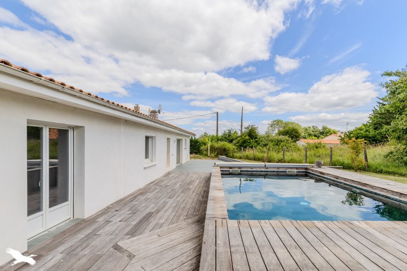 Vente Maison Galgon 33133 6 pièces - 170 m²