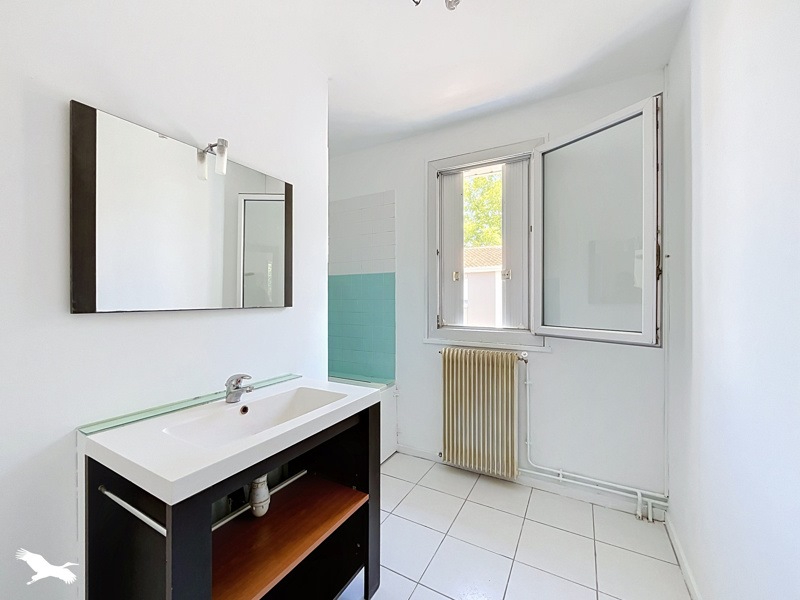 Vente Maison LES ARTIGUES DE LUSSAC - 4 pièces -76 m² - (33570)