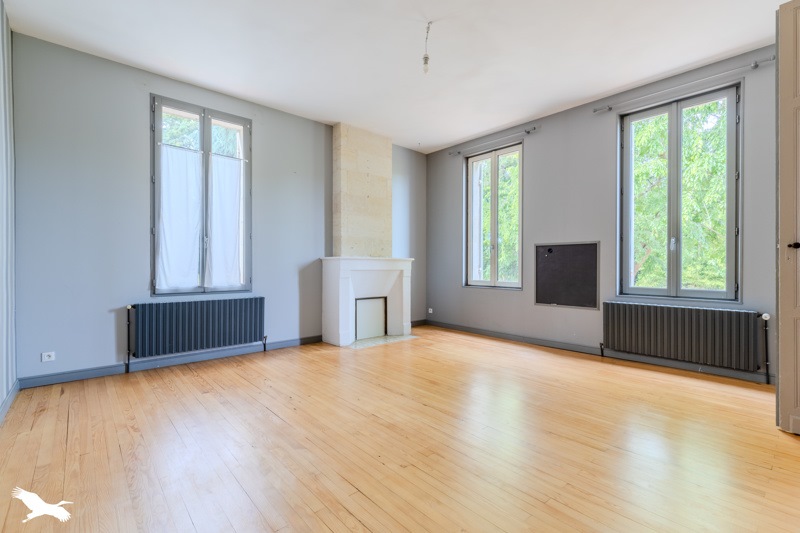 Vente Maison ST DENIS DE PILE - 7 pièces -253 m² - (33910)