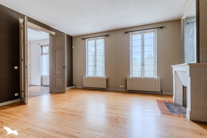 Vente Maison ST DENIS DE PILE - 7 pièces -253 m² - (33910)
