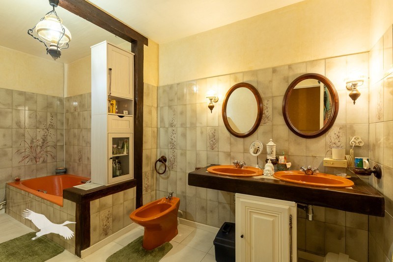 Vente Maison Bourg-Saint-Bernard - 6 pièces -170 m² - (31570)