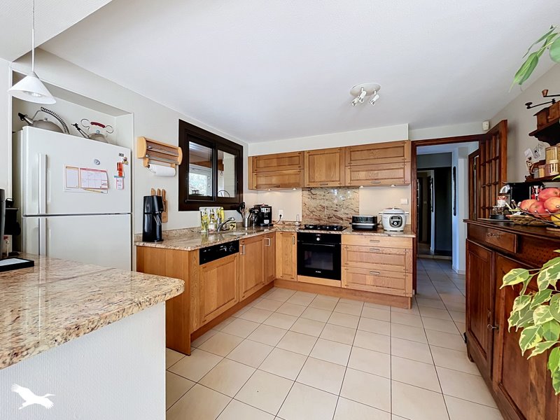 Vente Maison Vallesvilles - 5 pièces -160 m² - (31570)