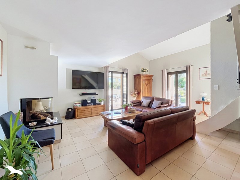 Vente Maison Vallesvilles - 5 pièces -160 m² - (31570)