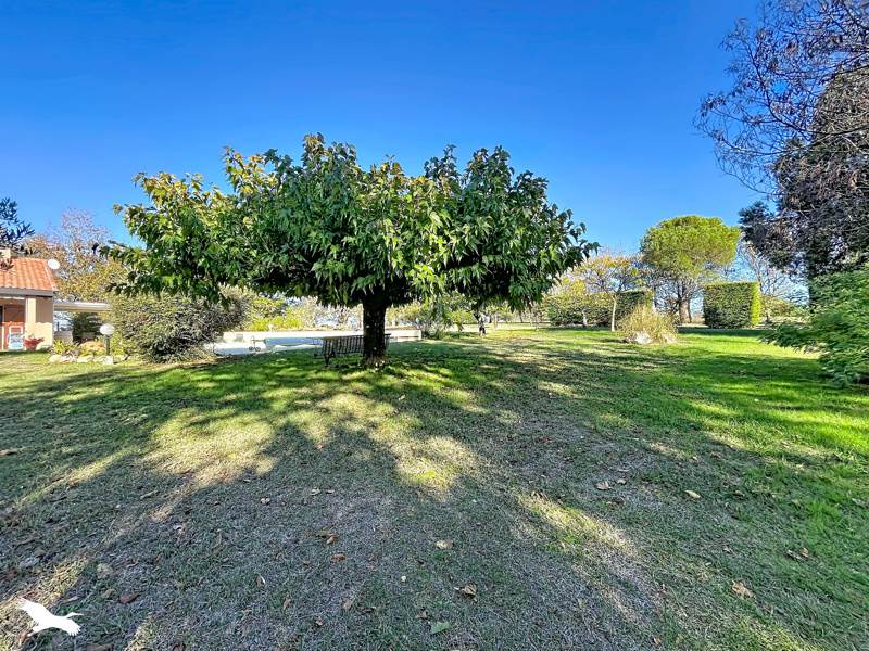 Vente Maison Vallesvilles - 5 pièces -160 m² - (31570)
