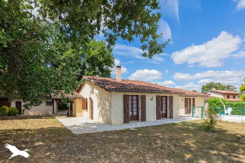 Vente Maison CASTERA VERDUZAN - 8 pièces -163 m² - (32410)